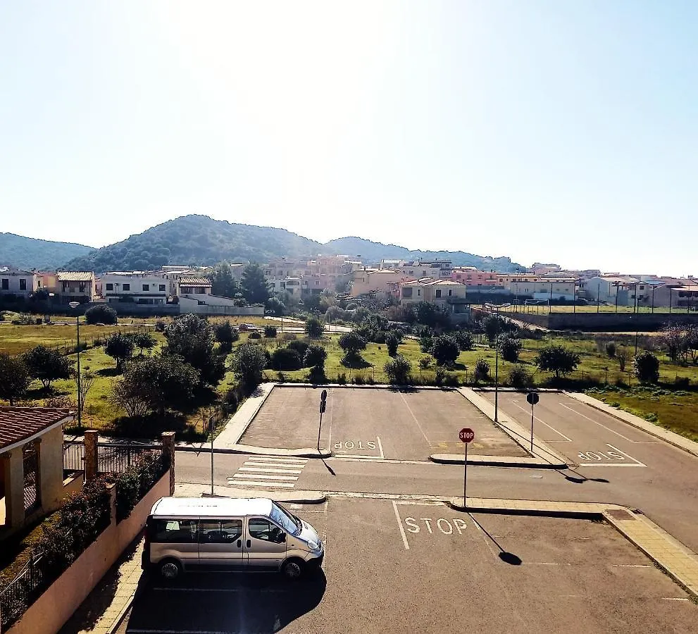 Appartamenti Il Glicine فيلاّسيمِيوس